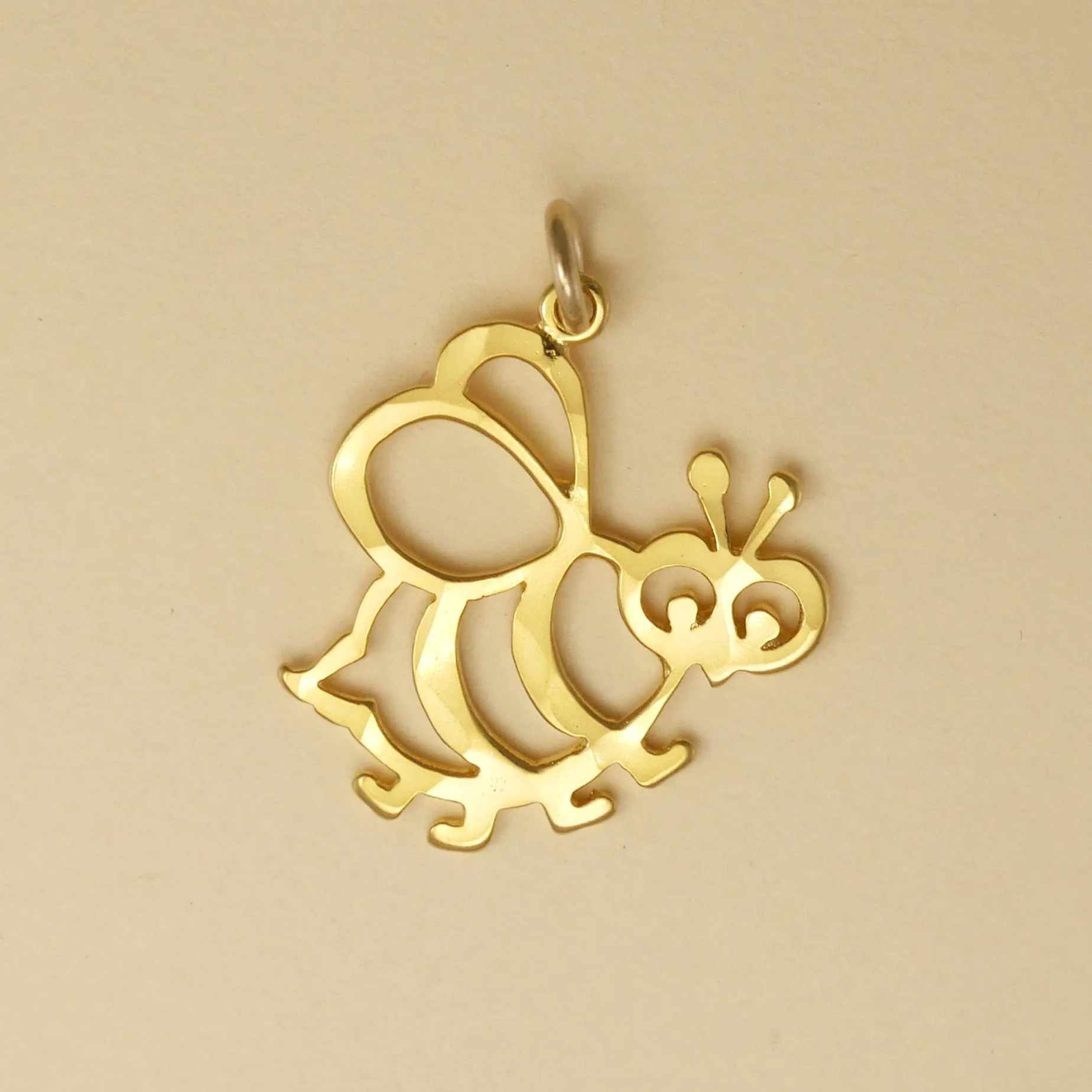 Bee Charm