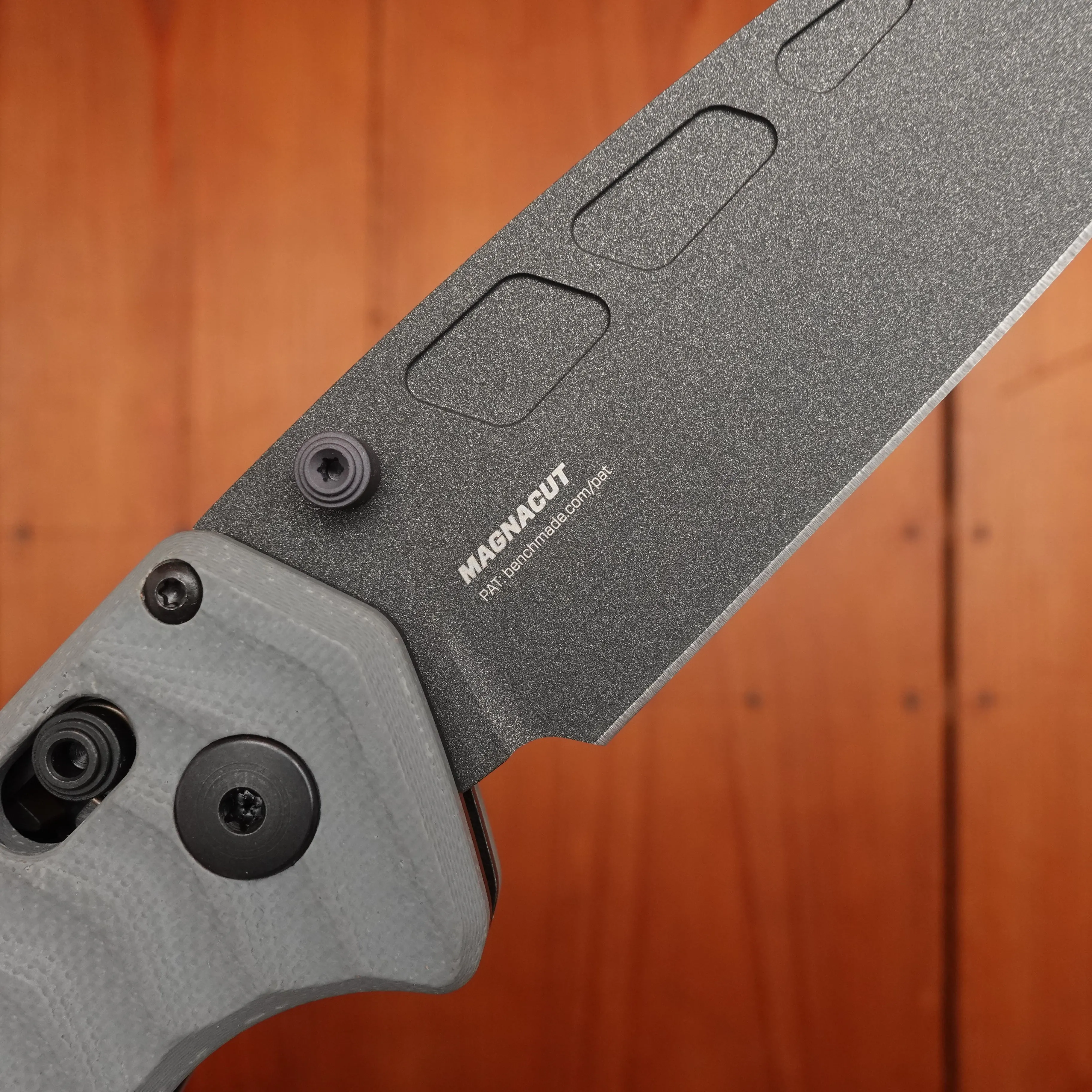 Benchmade 593BK PSK Drop Point MagnaCut AXIS Assist Gray & OD Green Handle