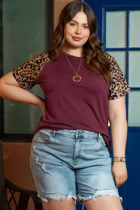 Burgundy Contrast Leopard Raglan Sleeve Plus Size T-shirt