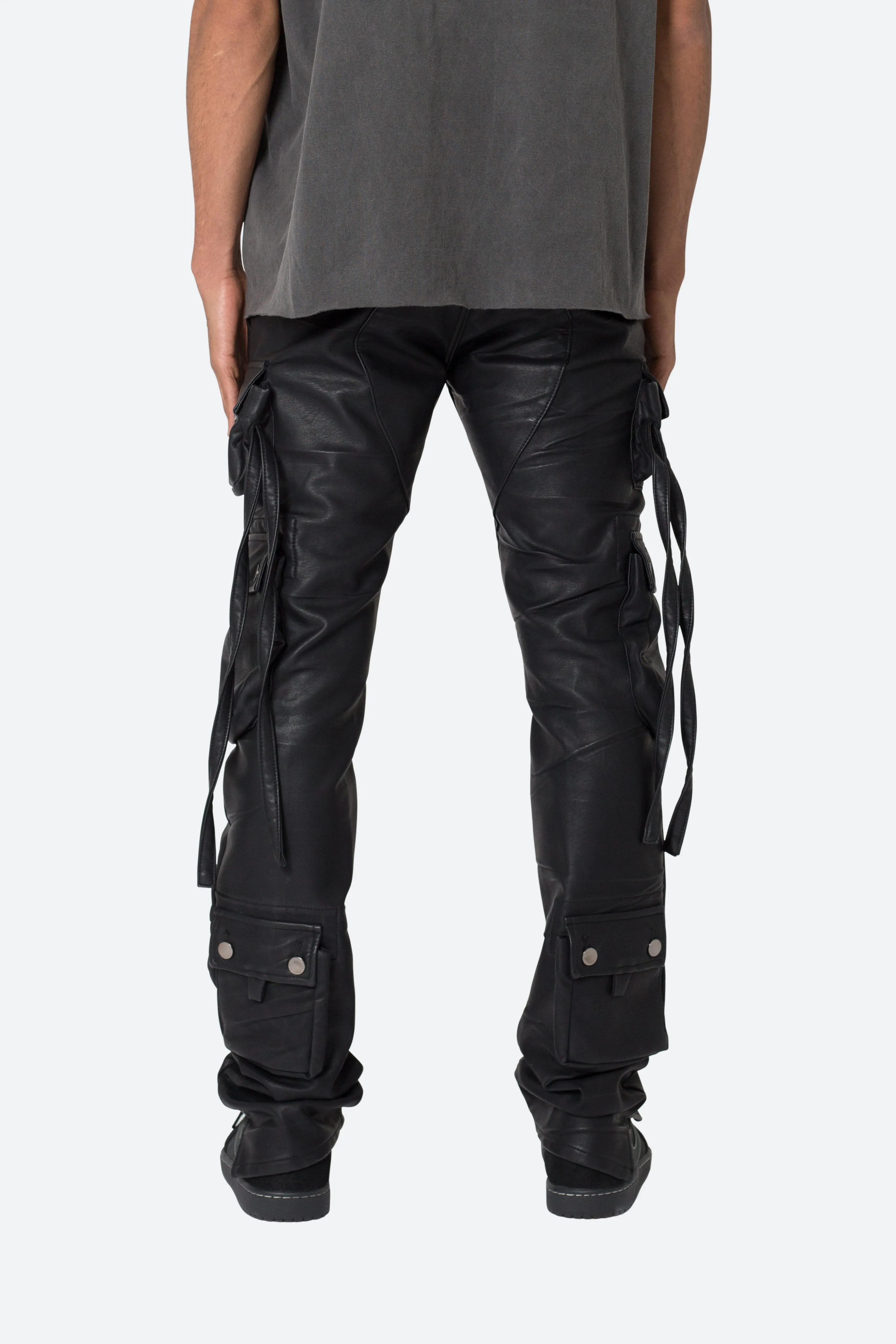 D152 Leather Cargo Pants - Black