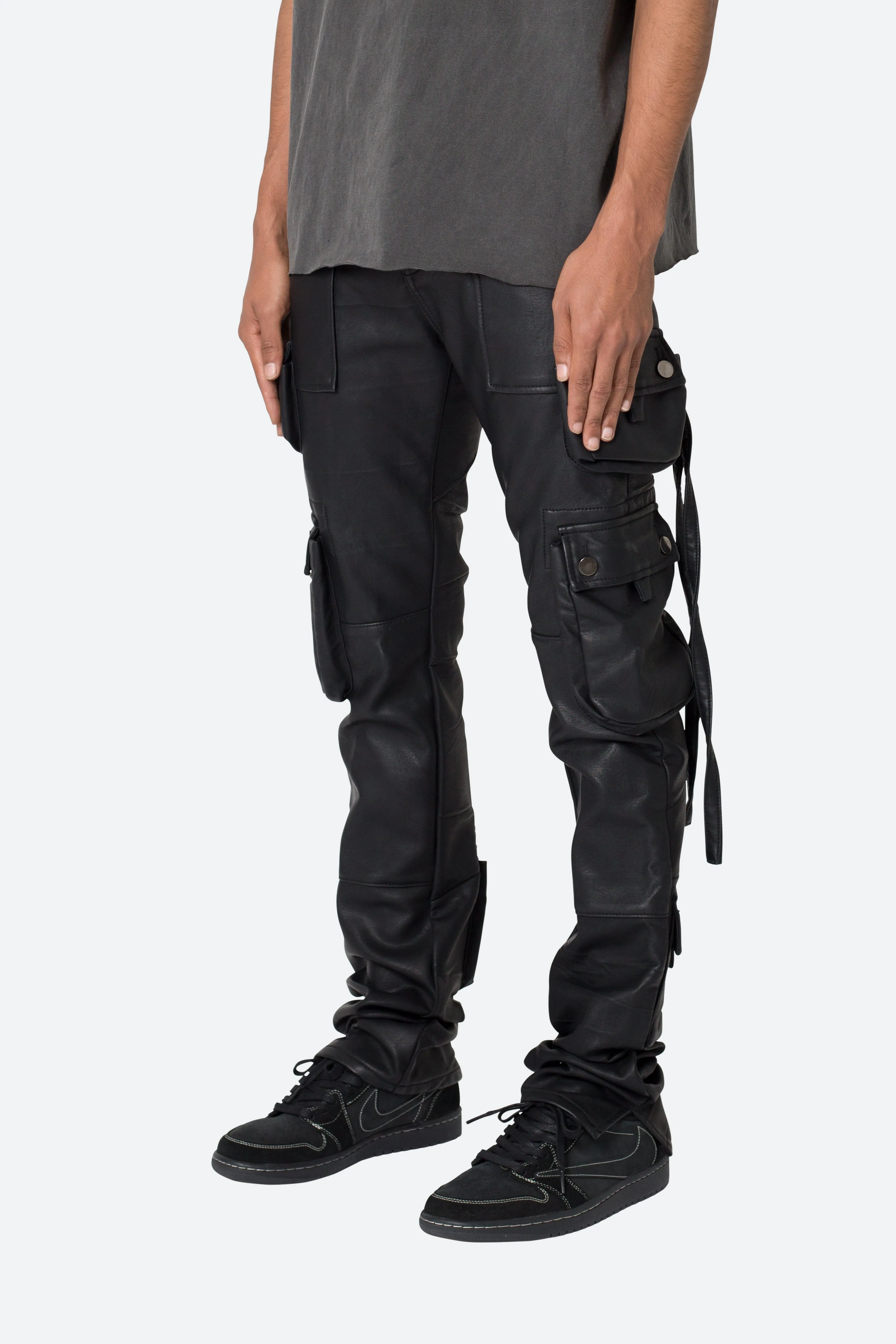 D152 Leather Cargo Pants - Black