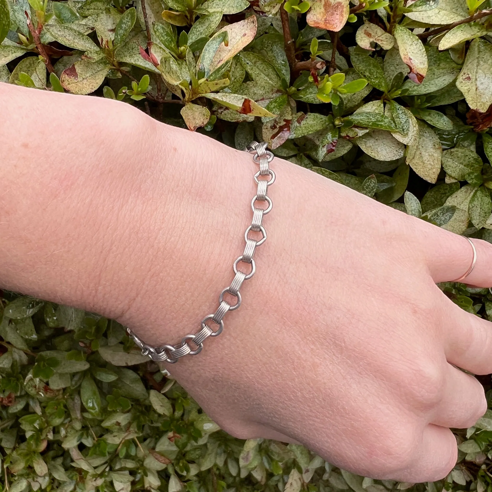 Edgy Ribbed Link Sterling Silver Bracelet