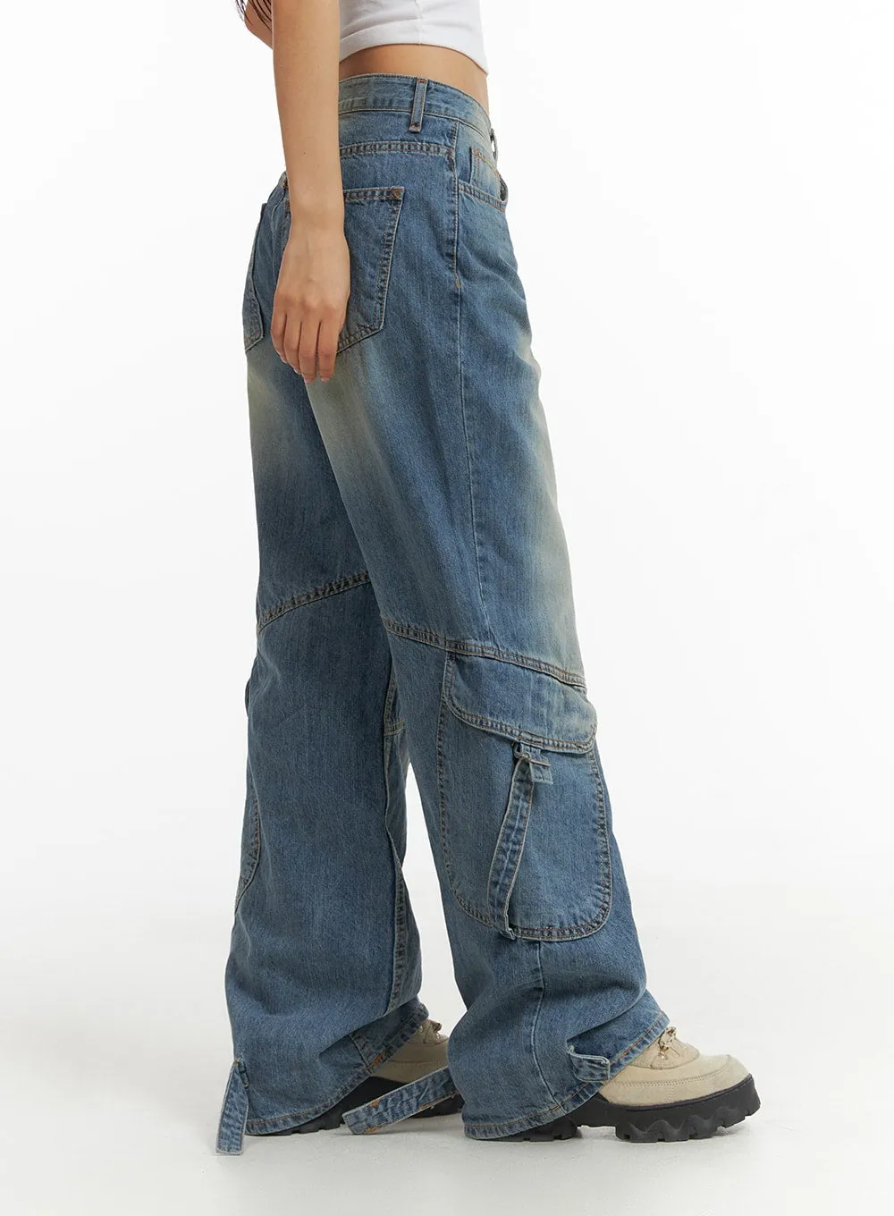 Vintage Mid Waist Cargo Jeans CJ425