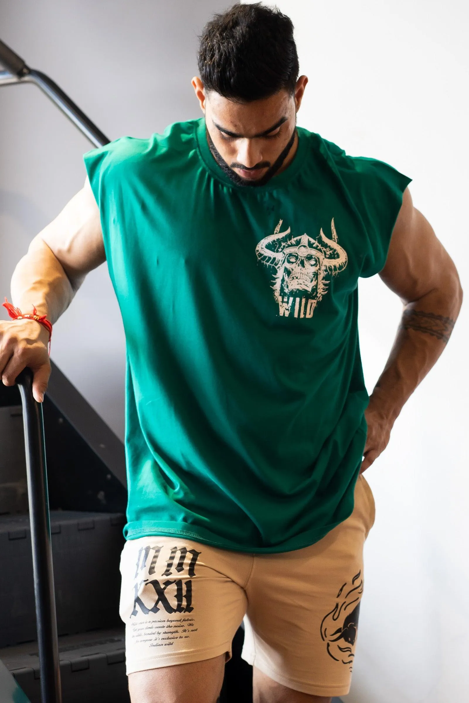 WILD DEVIL "PREMIUM VINTAGE" MUSCLE TEE (DARK GREEN)